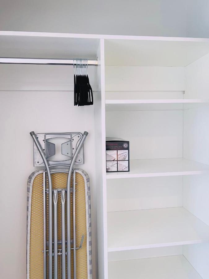 Walking Distance To Riverside Market & Hospital كريستتشيرش المظهر الخارجي الصورة